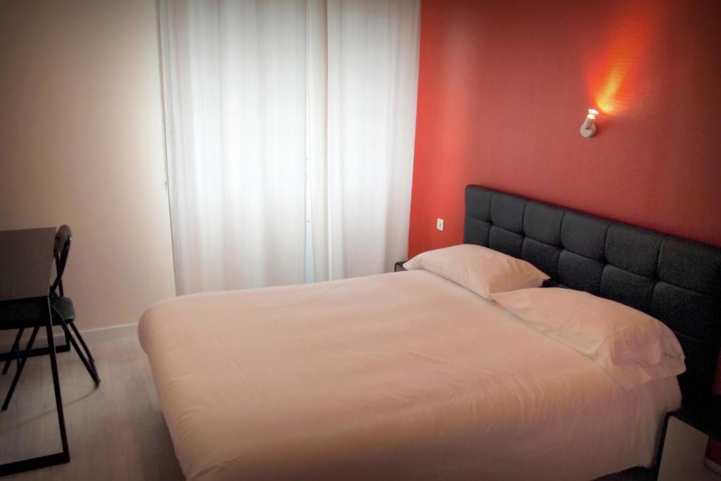 Séné Hotel Le Rohu מראה חיצוני תמונה