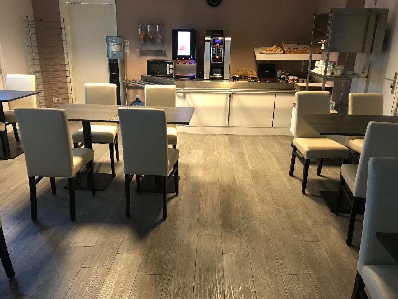 Séné Hotel Le Rohu מראה חיצוני תמונה