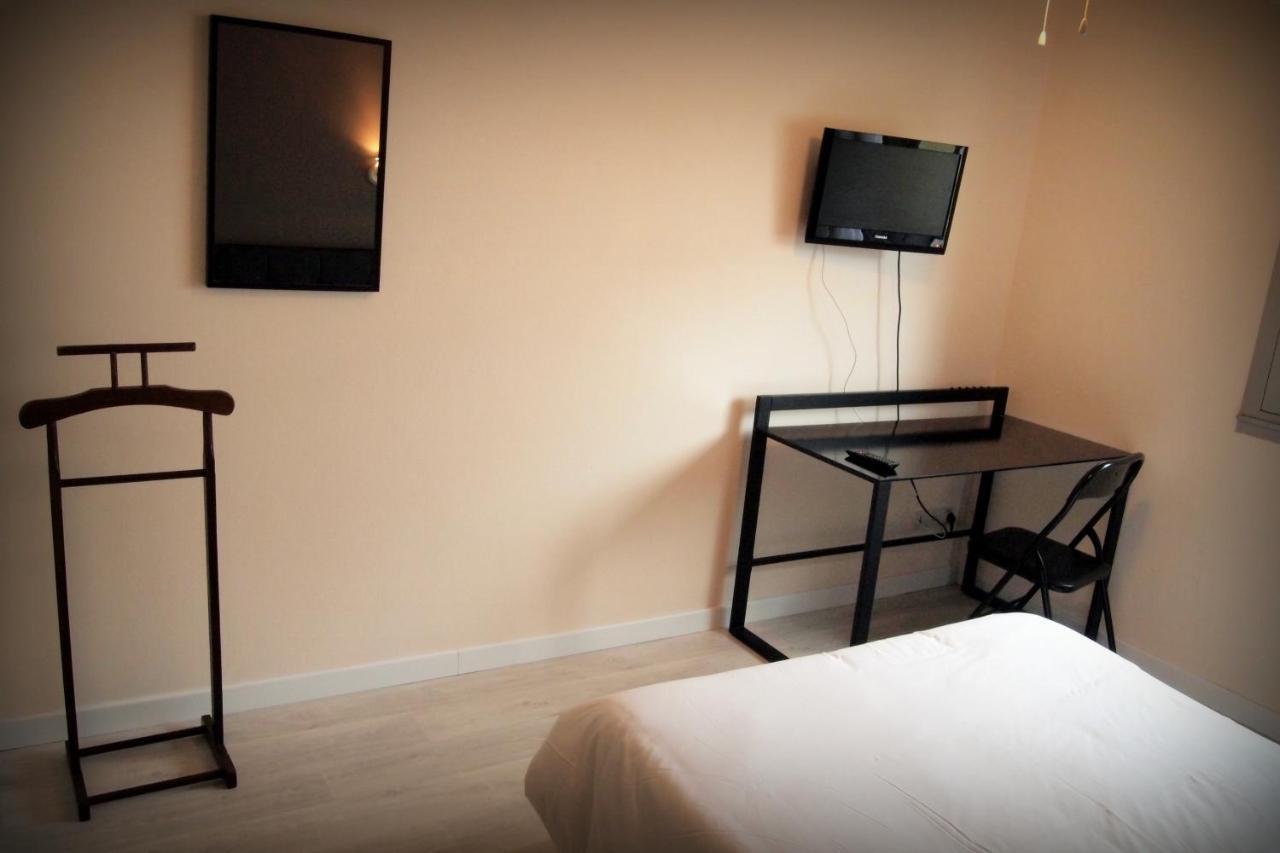 Séné Hotel Le Rohu מראה חיצוני תמונה